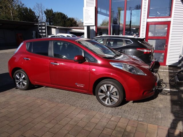 Leaf Tekna 24KW/h